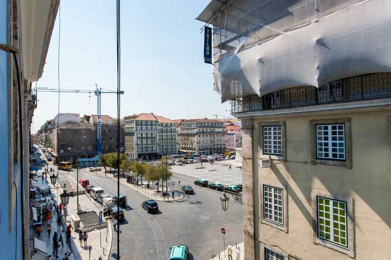 Apartment Joivy Deluxe 3Br Apt With Workspace By Figueira Sq And Rossio Subway Lissabon Portugal